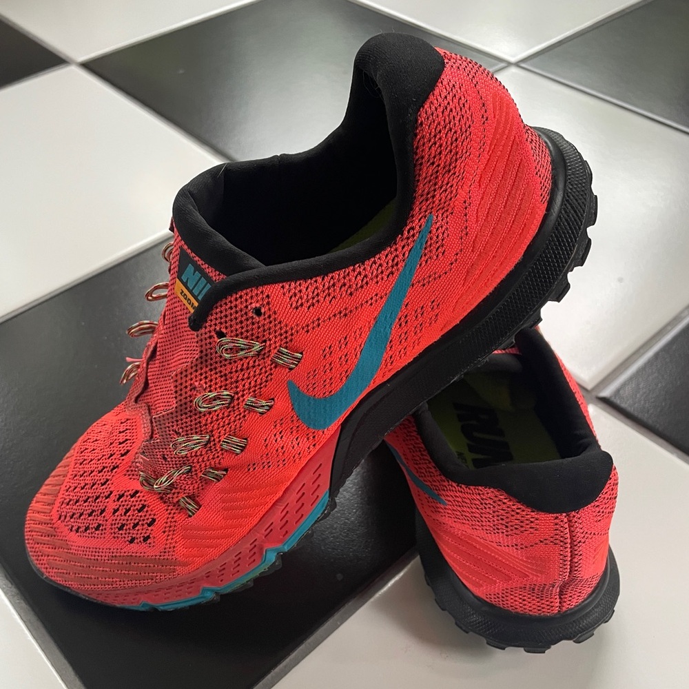 Women’s Nike Zoom Kiger 3 Running Shoes 11